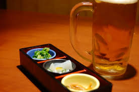 居酒屋のお通し代の相場ってどのくらい?いらない物は拒否できる?